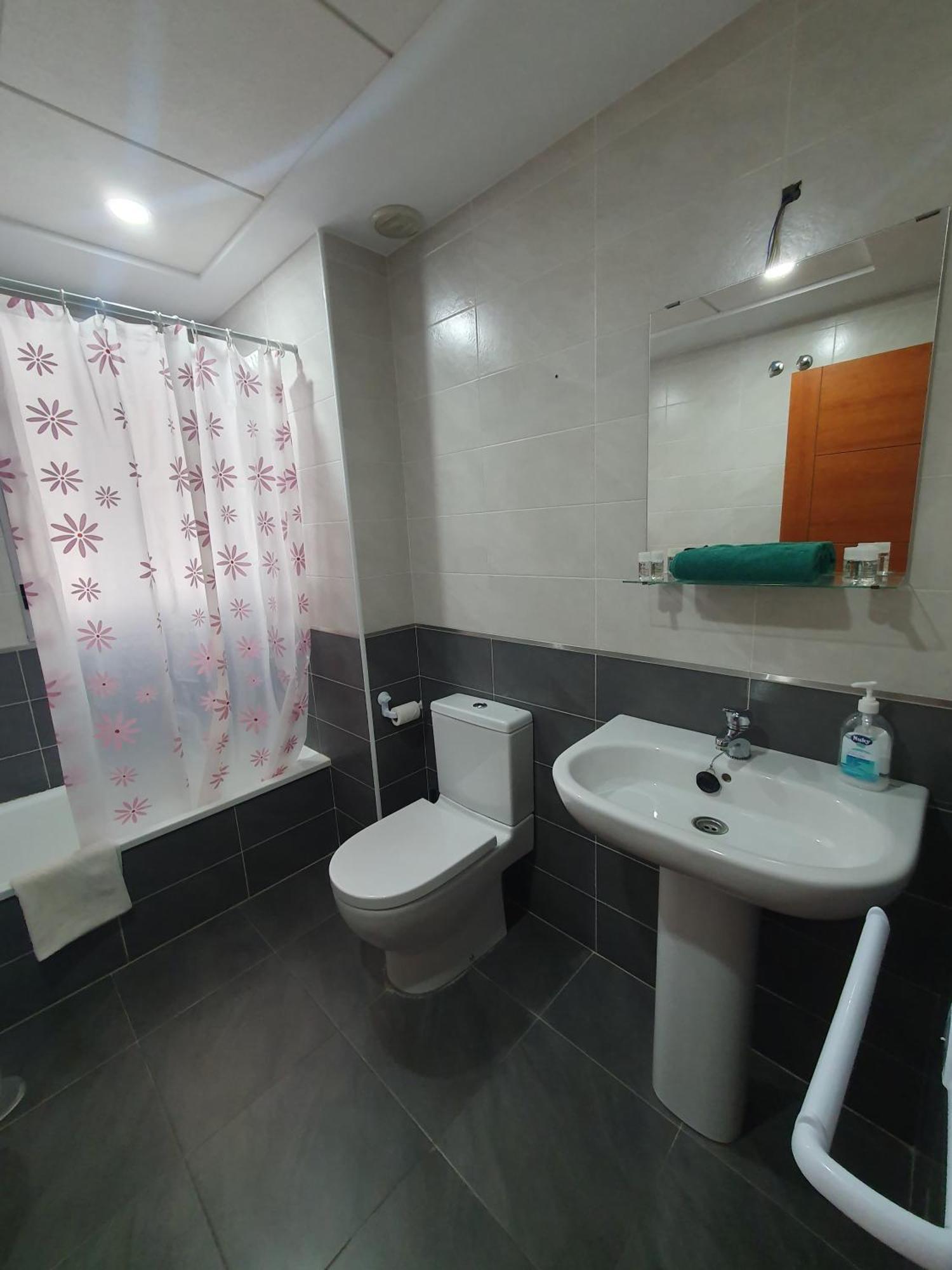 Piso Centrico Con Garaje En Hellin Daire Dış mekan fotoğraf